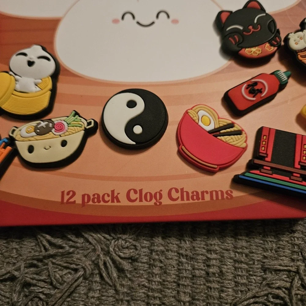 The Spring Shop‎ HL 12 Piece Clog/ Croc Charms New Ramen Theme